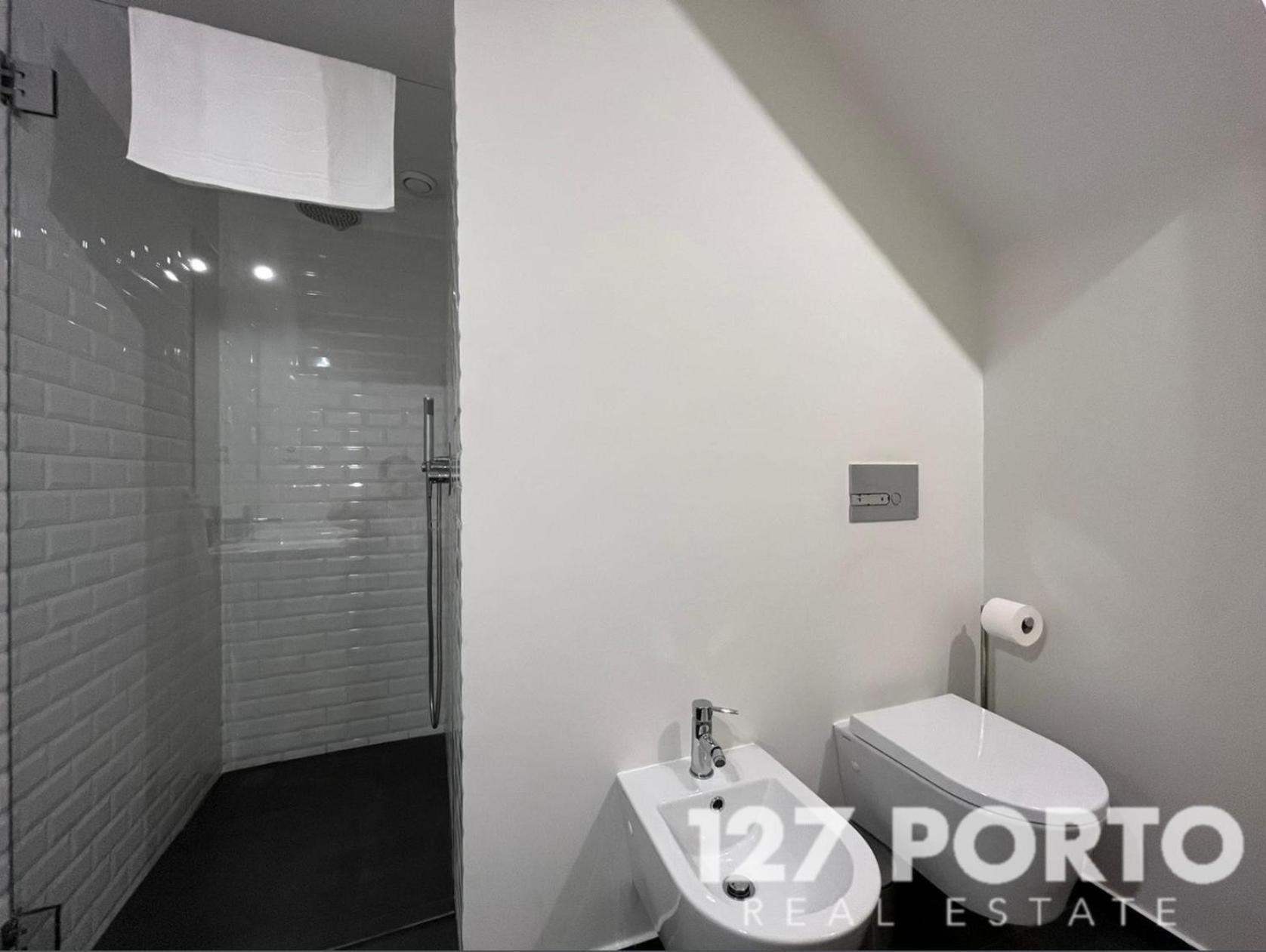 Ml240 Spacious Central Apartment Porto Luaran gambar